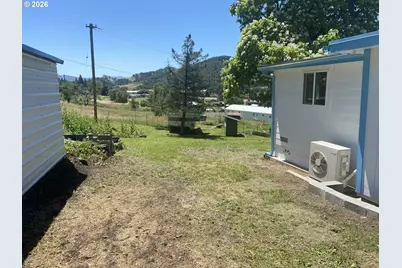 167 Millsview Ln, Roseburg, OR 97471 - Photo 25