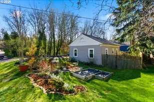 2310 SW Dolph Ct, Portland, OR 97219 - Photo 29