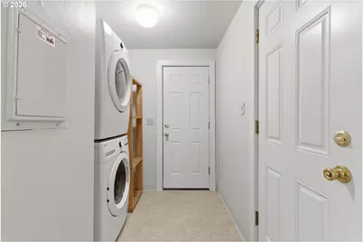 2310 SW Dolph Ct, Portland, OR 97219 - Photo 21