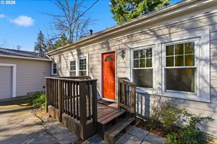 2310 SW Dolph Ct, Portland, OR 97219 - Photo 3