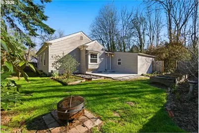 2310 SW Dolph Ct, Portland, OR 97219 - Photo 25