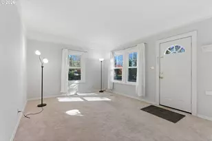 2310 SW Dolph Ct, Portland, OR 97219 - Photo 5
