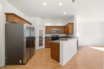 1211 SE Tamango St, Hillsboro, OR 97123 - Photo 15