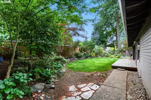 12970 SW Scout Dr, Beaverton, OR 97008 - Photo 19