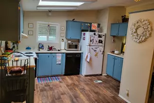 18485 SW Pacific Dr, Tualatin, OR 97062 - Photo 9