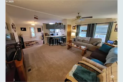 18485 SW Pacific Dr #85, Tualatin, OR 97062 - Photo 11