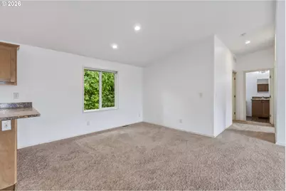 1920 Grade St, Kelso, WA 98626 - Photo 11