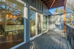 4 Touchstone, Lake Oswego, OR 97035 - Photo 29