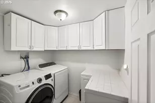 3972 Calaroga Dr, West Linn, OR 97068 - Photo 29