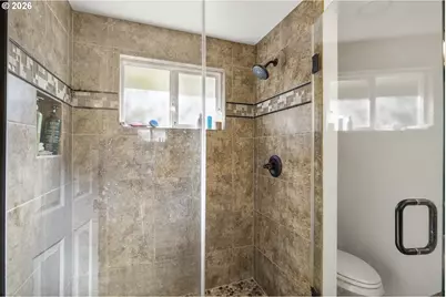 3972 Calaroga Dr, West Linn, OR 97068 - Photo 19