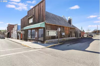 181 N Main St, Dufur, OR 97021 - Photo 11