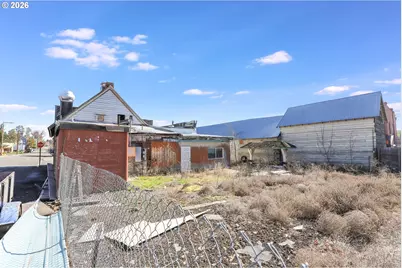 181 N Main St, Dufur, OR 97021 - Photo 13