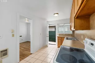 3817 NE 82nd Ave, Portland, OR 97035 - Photo 37