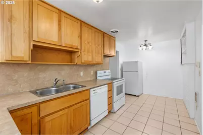 3817 NE 82nd Ave, Portland, OR 97035 - Photo 39