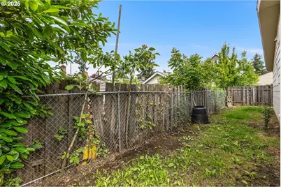 3817 NE 82nd Ave, Portland, OR 97035 - Photo 23