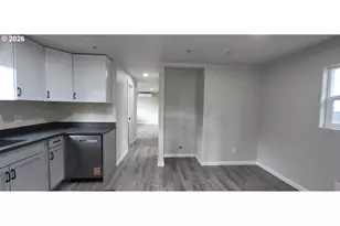 119 Walnut St, Myrtle Creek, OR 97457 - Photo 5