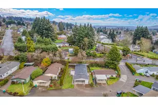 625 SW 9th St, Dundee, OR 97115 - Photo 39