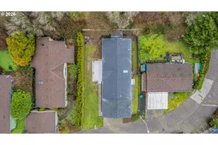 625 SW 9th St, Dundee, OR 97115 - Photo 41