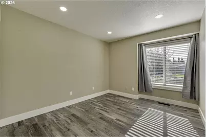 1524 NE Greensword Dr, Hillsboro, OR 97124 - Photo 25