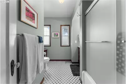 7017 NE Sacramento St, Portland, OR 97213 - Photo 15