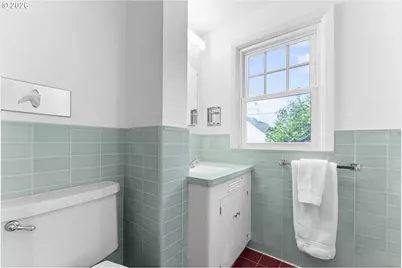 7017 NE Sacramento St, Portland, OR 97213 - Photo 23