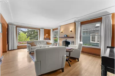 7017 NE Sacramento St, Portland, OR 97213 - Photo 3