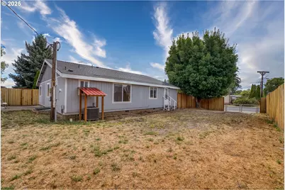 501 E Collins St, Goldendale, WA 98620 - Photo 3