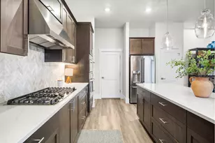 11651 SW Hayrick Ter, Beaverton, OR 97007 - Photo 9