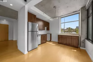 1234 SW 18th Ave, Portland, OR 97205 - Photo 5