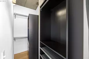 1234 SW 18th Ave, Portland, OR 97205 - Photo 11