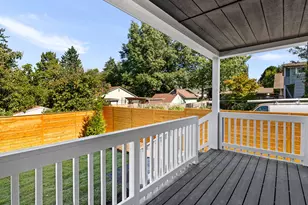 4323 SE Alder St, Portland, OR 97215 - Photo 21