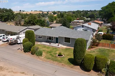 814 SW 44th St, Pendleton, OR 97801 - Photo 3