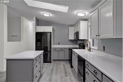 1600 Rhododendron Dr #150, Florence, OR 97439 - Photo 13