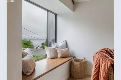 23 Skyline Ave, Astoria, OR 97103 - Photo 11