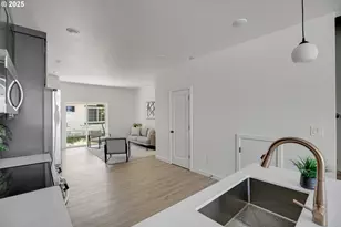 14894 NE Couch St, Portland, OR 97230 - Photo 33