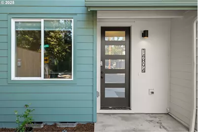 14894 NE Couch St #16, Portland, OR 97230 - Photo 1