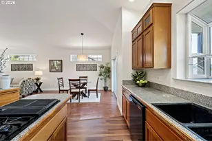 3466 Ambleside Dr, Springfield, OR 97477 - Photo 9
