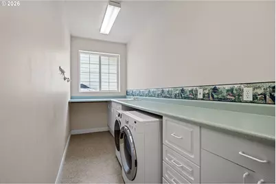 3466 Ambleside Dr, Springfield, OR 97477 - Photo 23