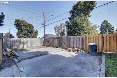 340 20th Ave, Longview, WA 98632 - Photo 29