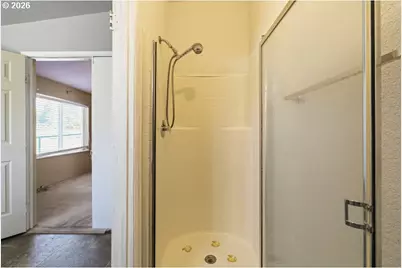 3103 Emerald St, Klamath Falls, OR 97601 - Photo 17