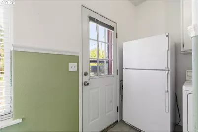 3103 Emerald St, Klamath Falls, OR 97601 - Photo 11