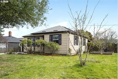 4920 NE 78th Pl, Portland, OR 97218 - Photo 3