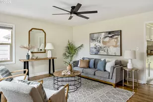 4920 NE 78th Pl, Portland, OR 97218 - Photo 5