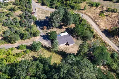 2167 Jackie Ave, Roseburg, OR 97471 - Photo 25