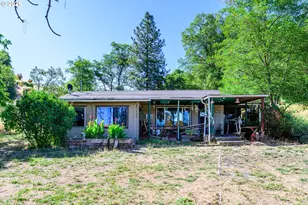 2167 Jackie Ave, Roseburg, OR 97471 - Photo 11