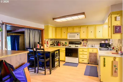 2167 Jackie Ave, Roseburg, OR 97471 - Photo 15