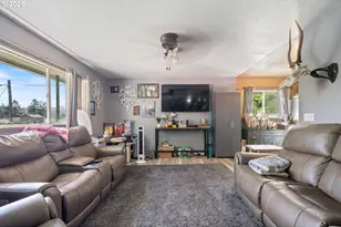 36090 8th St, Nehalem, OR 97131 - Photo 7