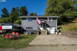 36090 8th St, Nehalem, OR 97131 - Photo 3