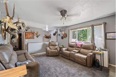 36090 8th St, Nehalem, OR 97131 - Photo 9