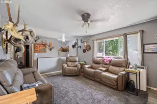 36090 8th St, Nehalem, OR 97131 - Photo 9